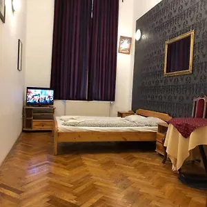 4 2. , Budapest Magyarország